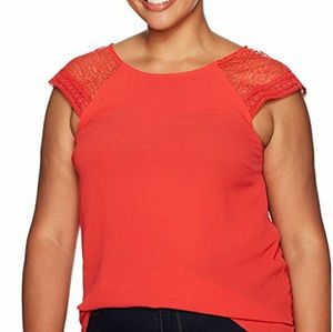 Junarose 2x lace sleeve top